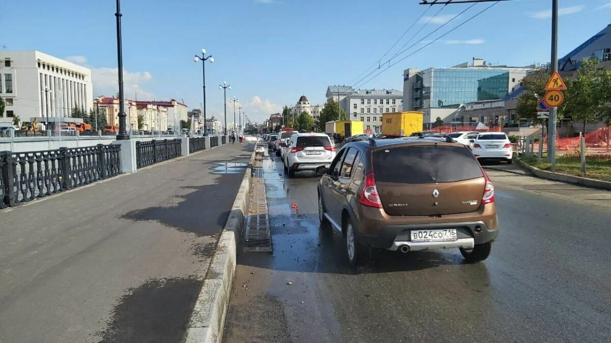 В мэрии Казани показали, как в городе устраняют последствия ливня с градом