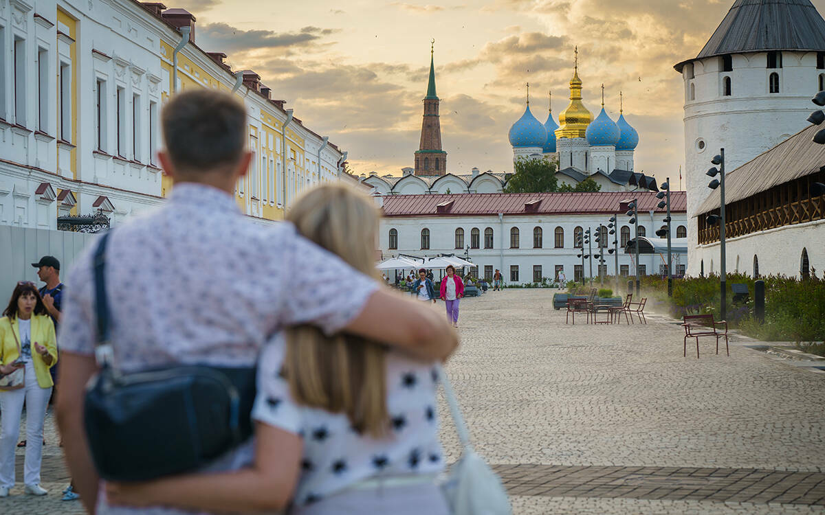 В Татарстане на национальные проекты с 2019 года направлено около 200 млрд рублей. На что именно были выделены деньги и какие задачи это позволило решить – в материале обозревателя «Татар-информа» Альберта Бикбова.